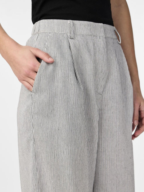 Lette højtaljede sommerbukser i lys hør – YASWILJA Pants