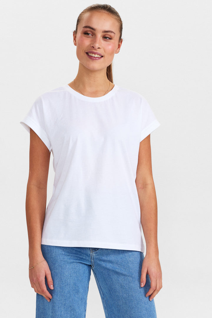 Nubeverly t-shirt